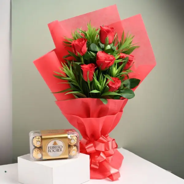 Red  Roses With Ferrero Wonder