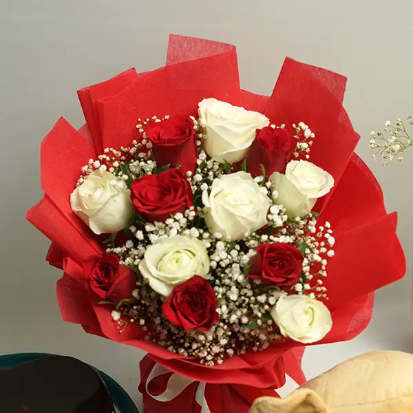 Black Forest Floral Hug