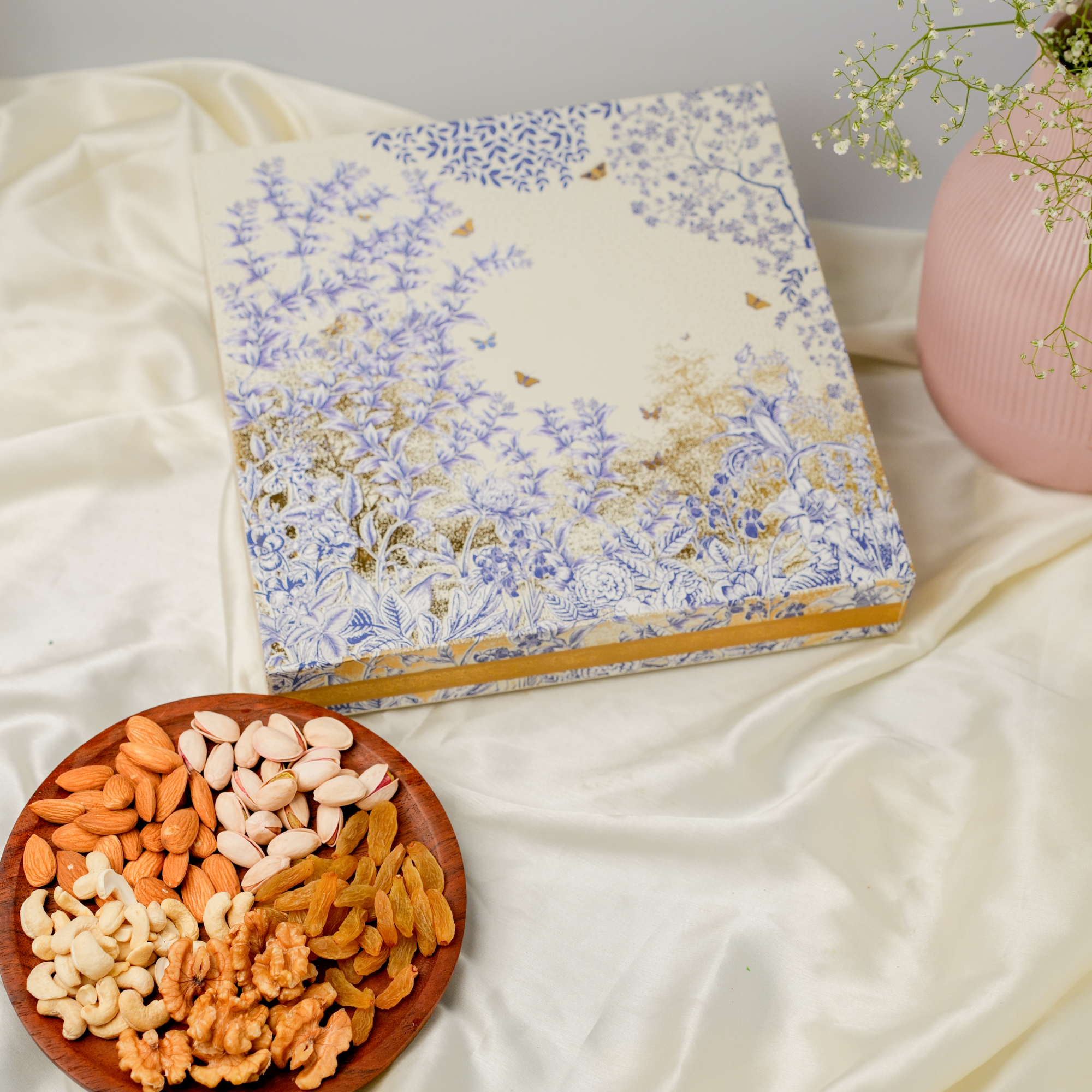 Classic Mixed Dry Fruit Box