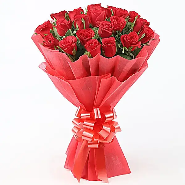 15 Red Roses Bouquet with Eggless Black Forest Cake 15 Red Roses Bouquet with Eggless Black Forest Cake