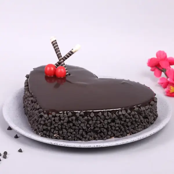 Mesmerizing roses +delicious cake