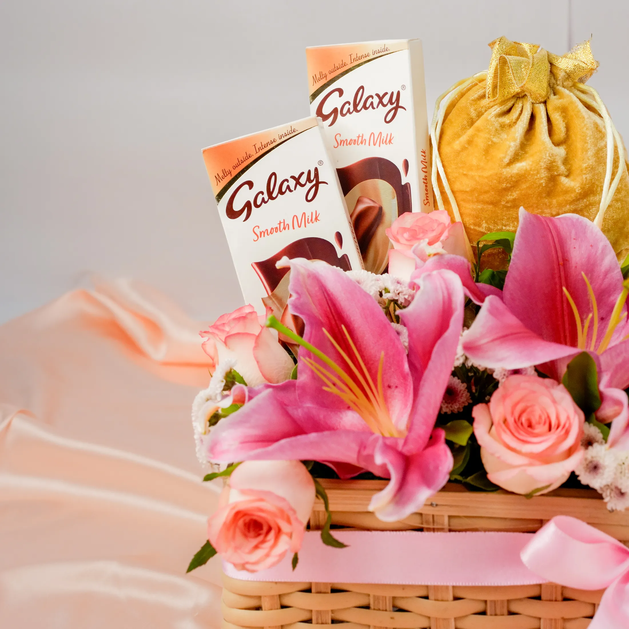 Blossom & Chocolate Harmony