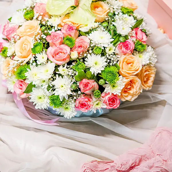 Peachy Petals Bouquet