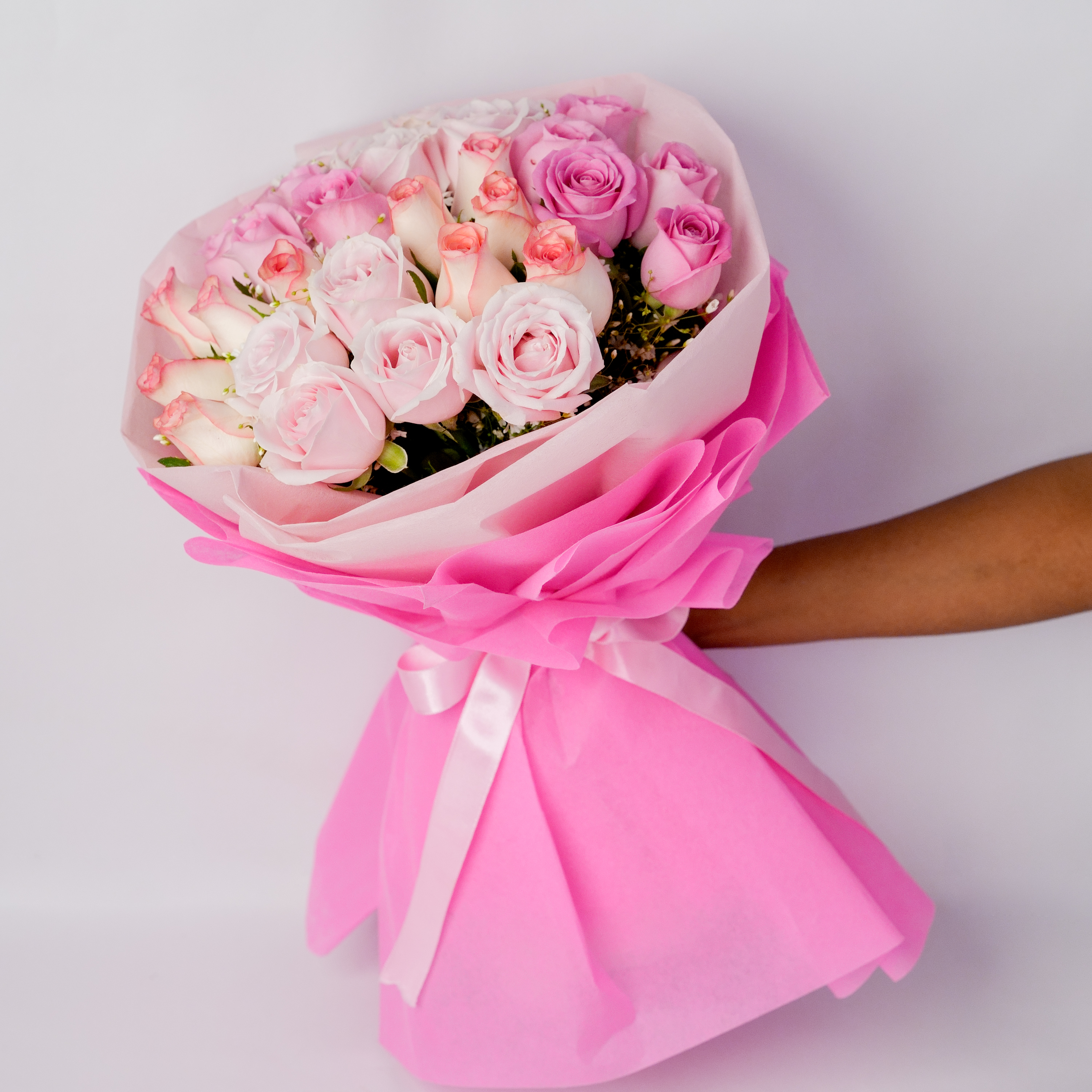 Mixed Pink Roses Bouquet