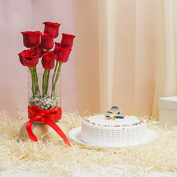 Rose-Kissed Cake Combo