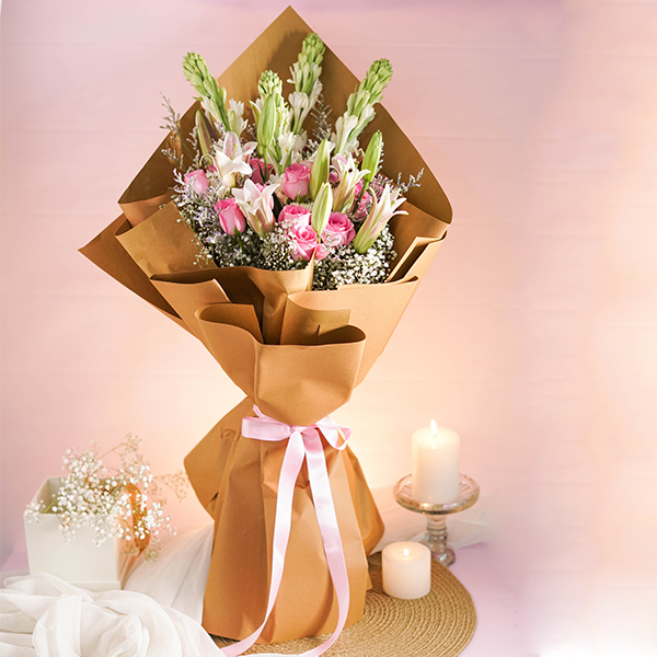 Serene Rajnigandha Bouquet