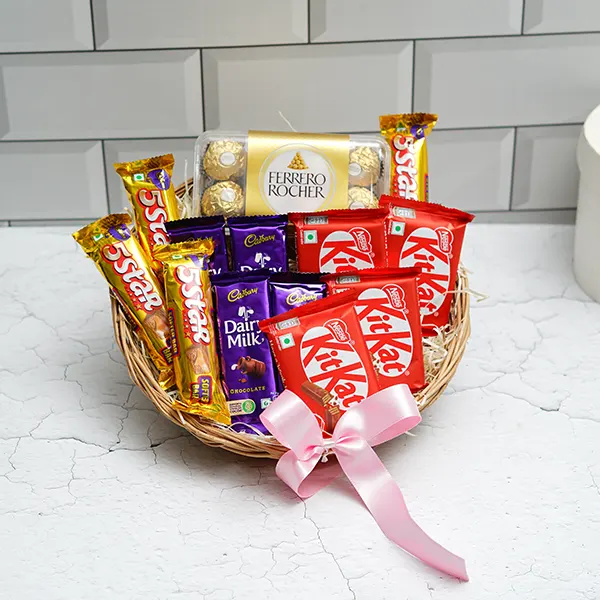 Mix Chocolates Basket