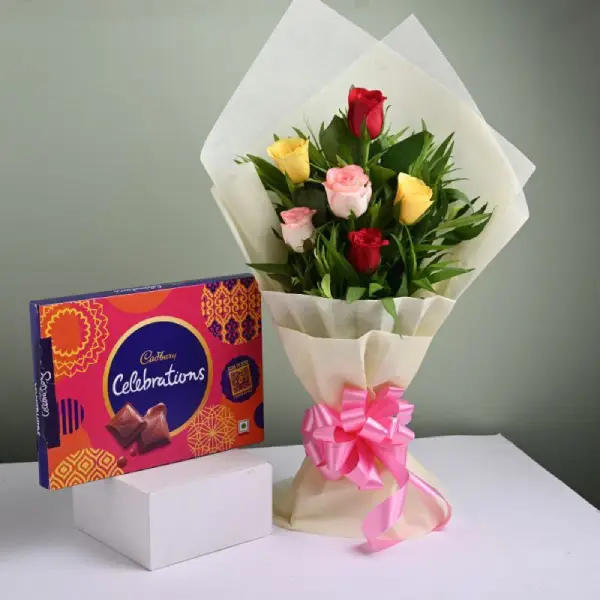 Duo Roses With Celebration Box Duo Roses With Celebration Box