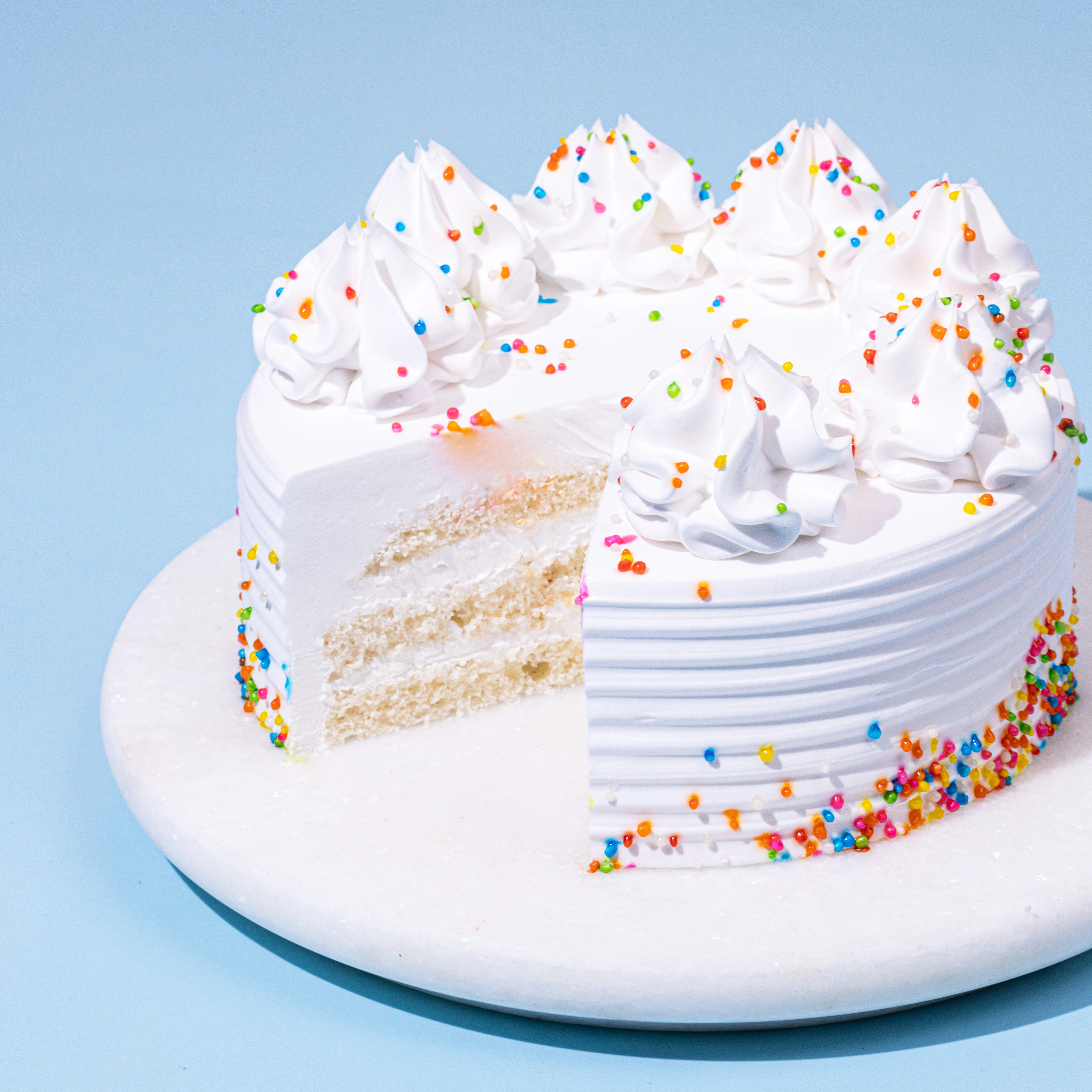Skyward Serenity & Vanilla Cake