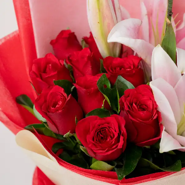 Elegant New Year Bouquet