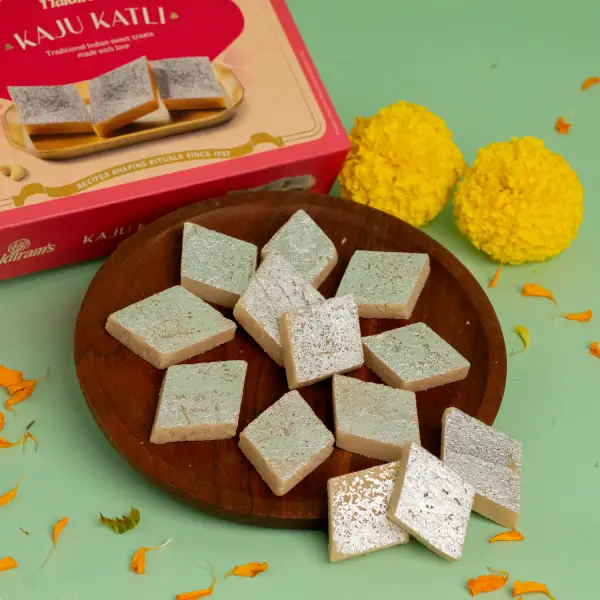 Festive Sweet & Namkeen Set