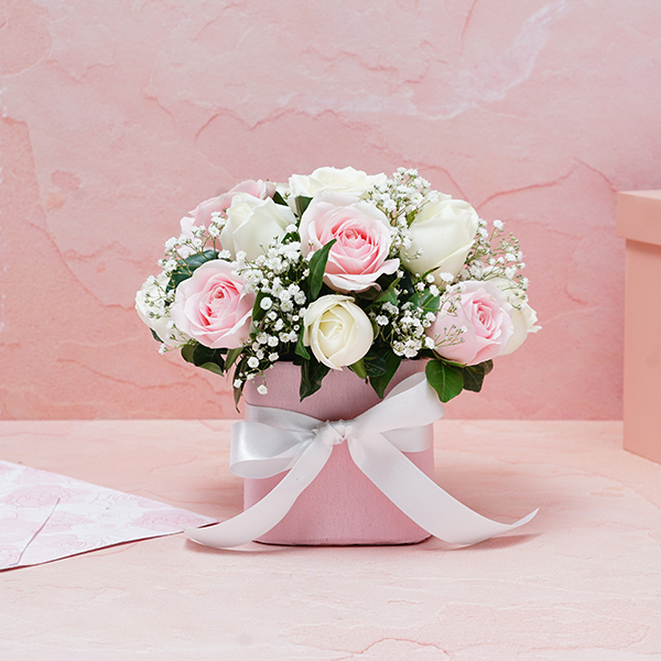 Delicate Roses Vase