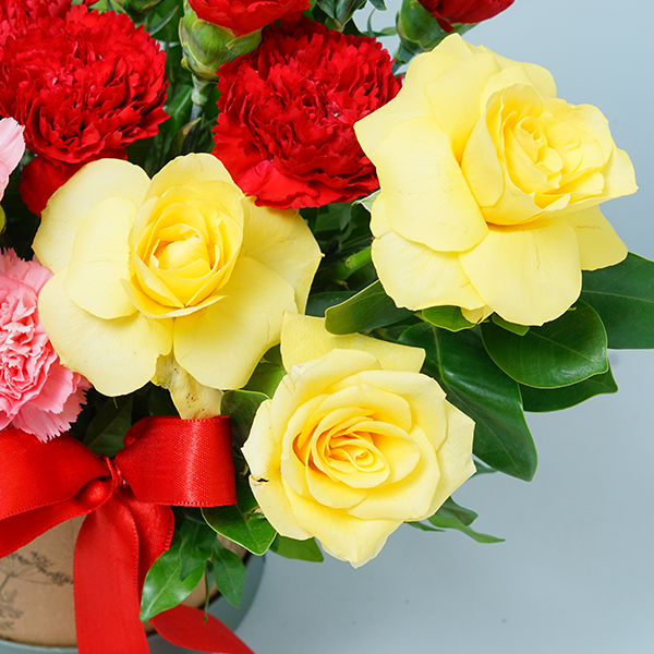 Joyful Roses N Carnations Box Joyful Roses N Carnations Box