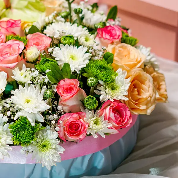 Peachy Petals Bouquet