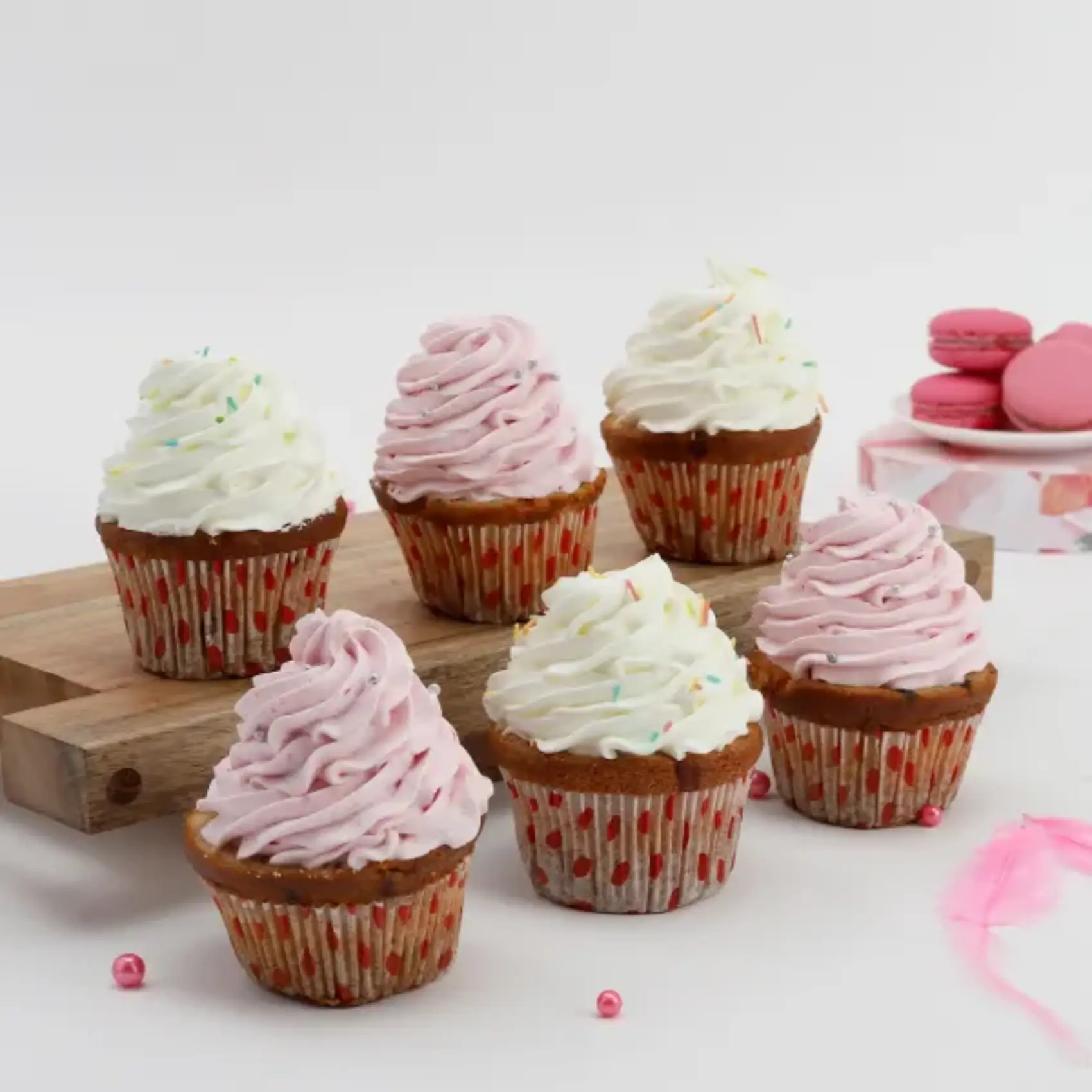 Set of 6 Vanilla Cup Cake