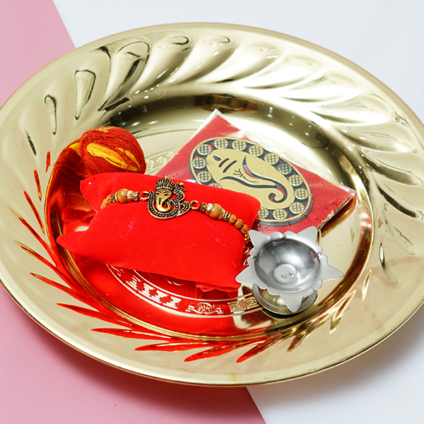 Golden Gleam  Rakhi Radiance