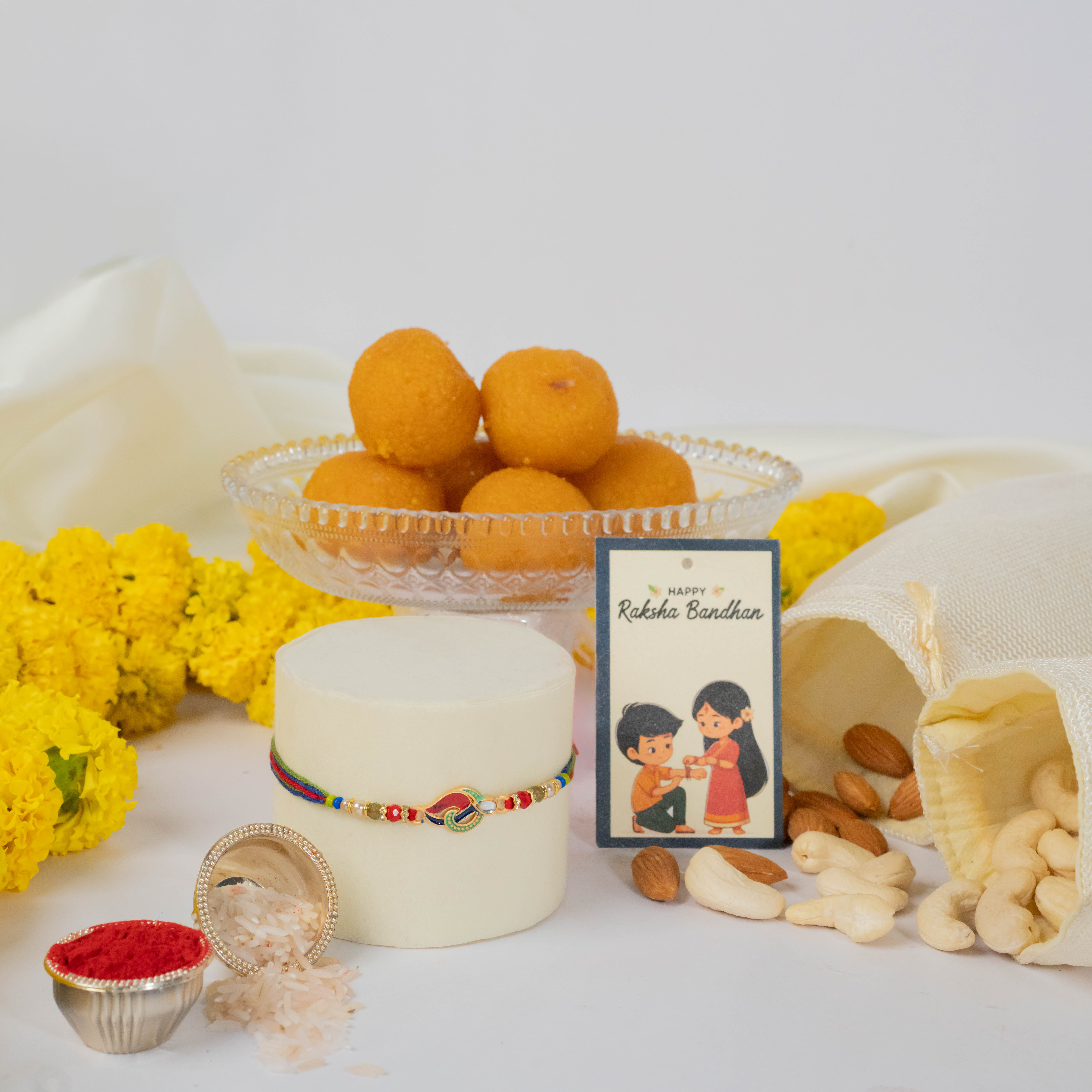 Auspicious Rakhi With Cashew & Sweets