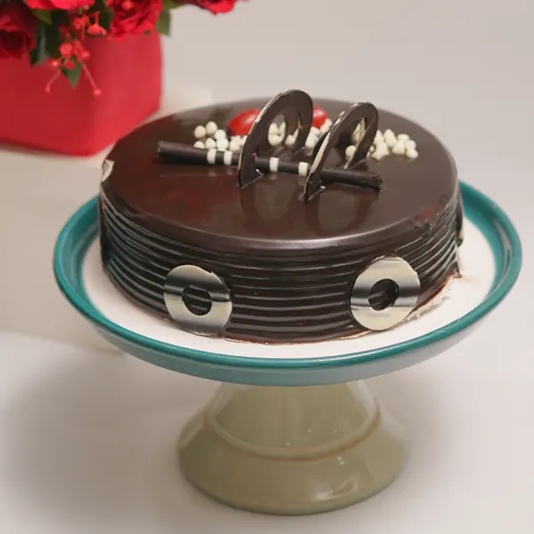 Love Delight with Chocolate Cake