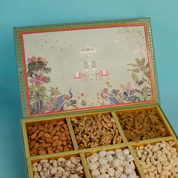 Assorted Mix Dry Fruit Box