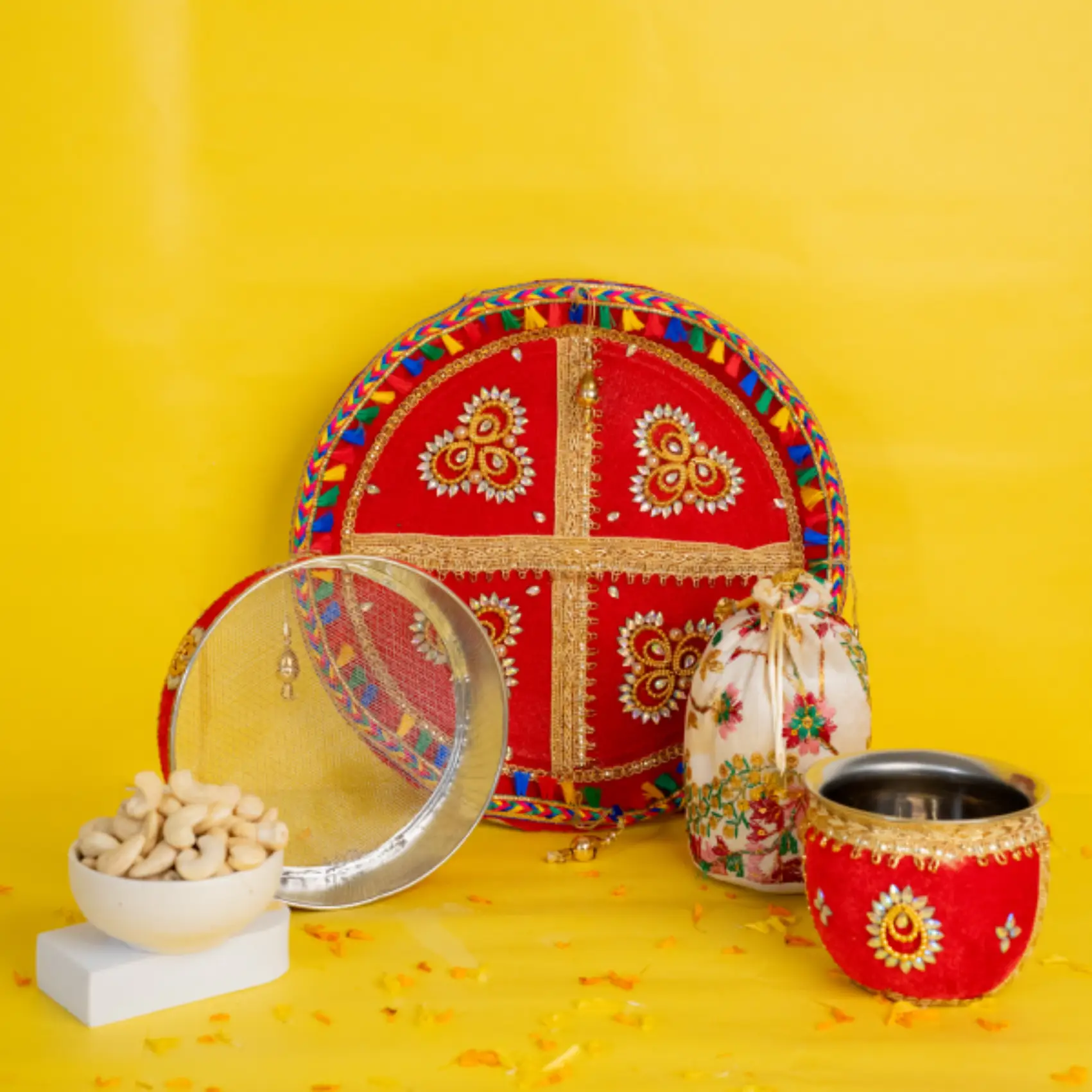 Cashew Karwa Chauth Gift Set Cashew Karwa Chauth Gift Set