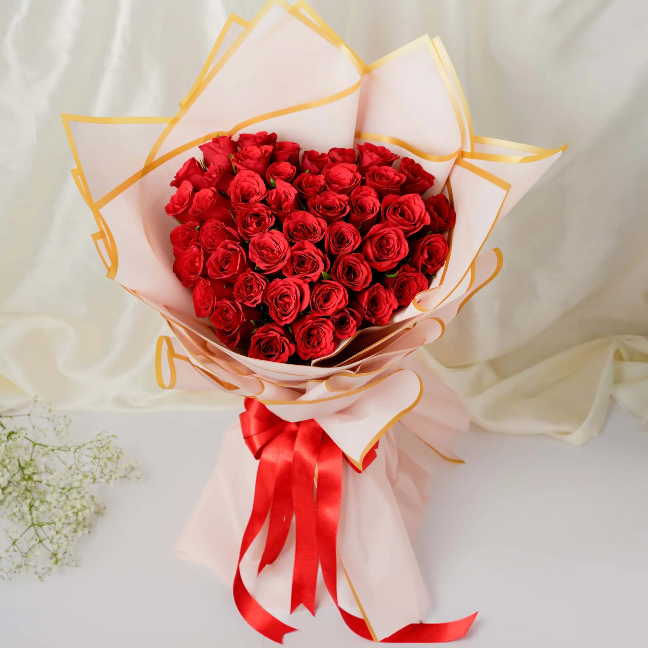 Heartfelt Red Rose Duo