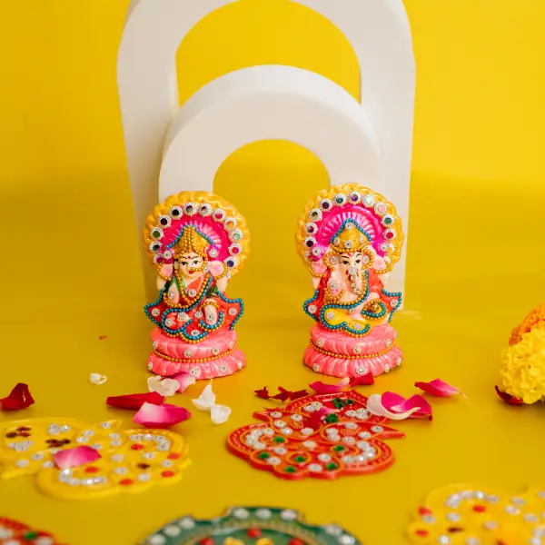 Rangoli Set With Laxmi Ganesh Idol
