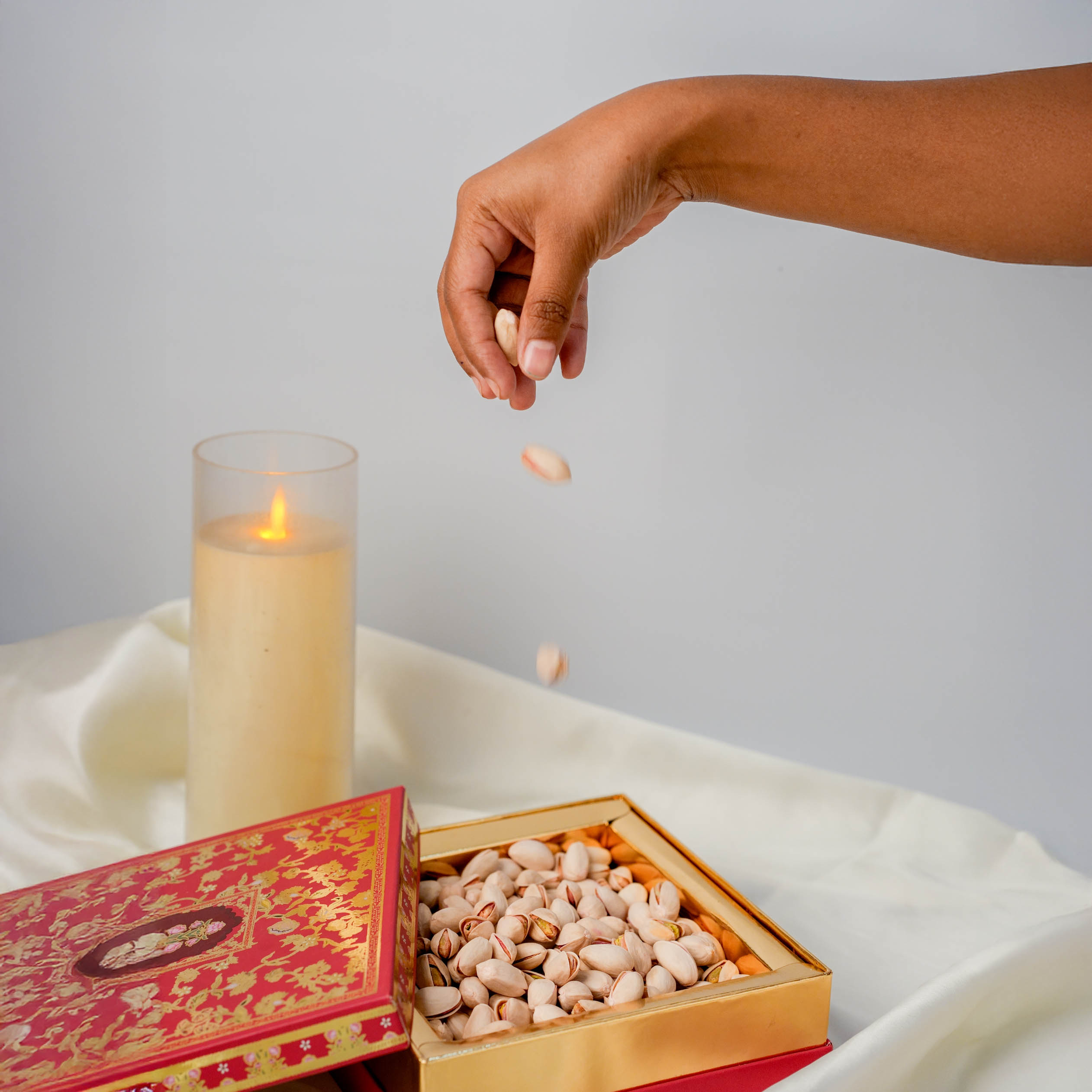 Premium Pistachio Gift Box