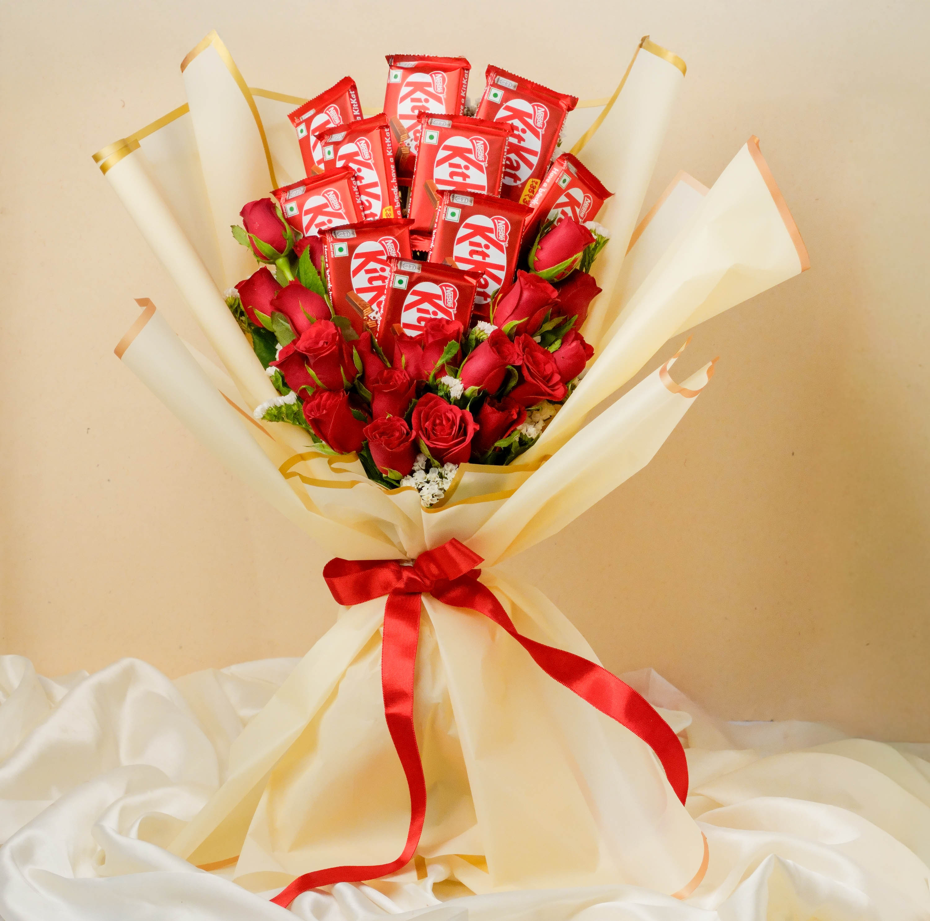 Rose & KitKat Carnival