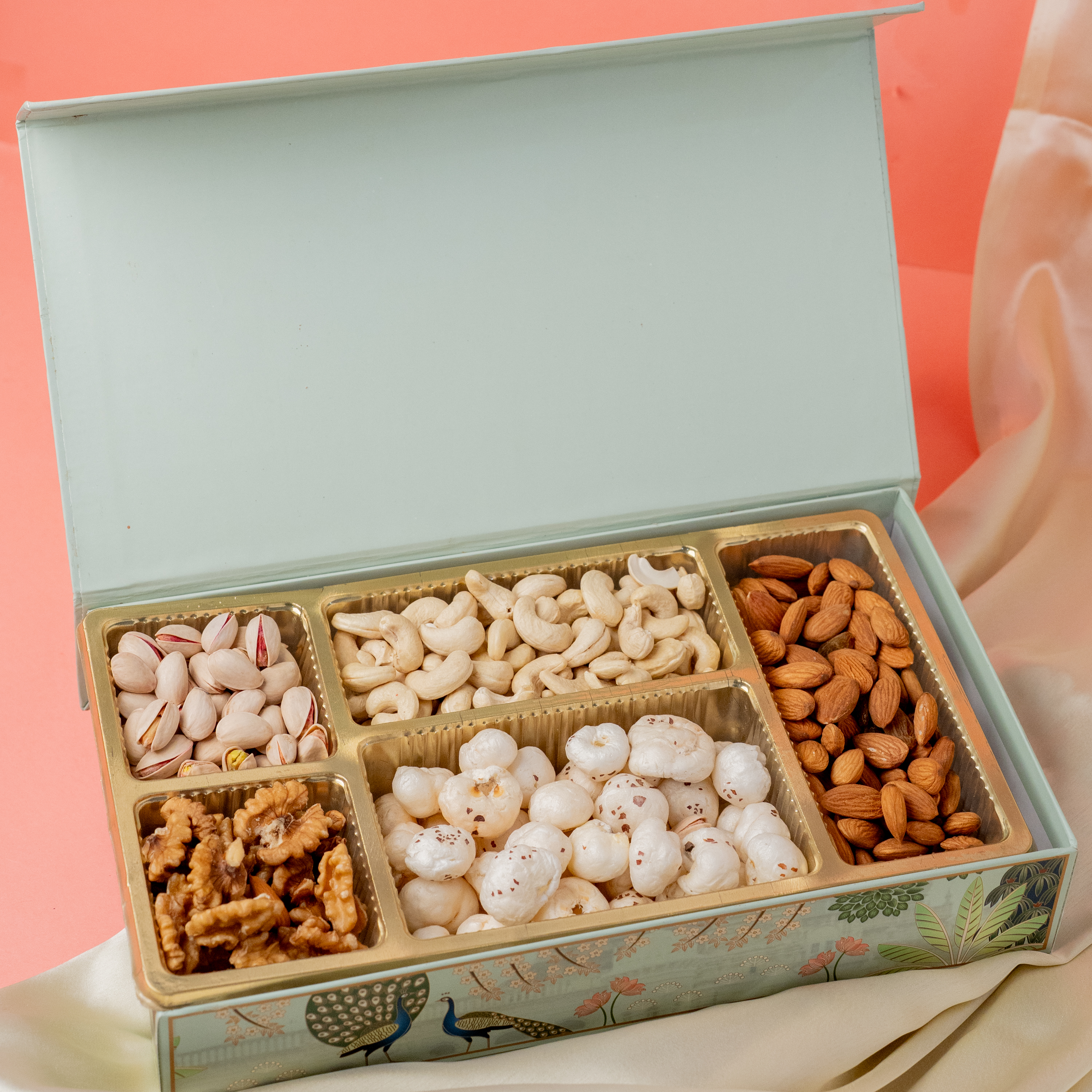 Ganesh Rakhi & Dry Fruits Box
