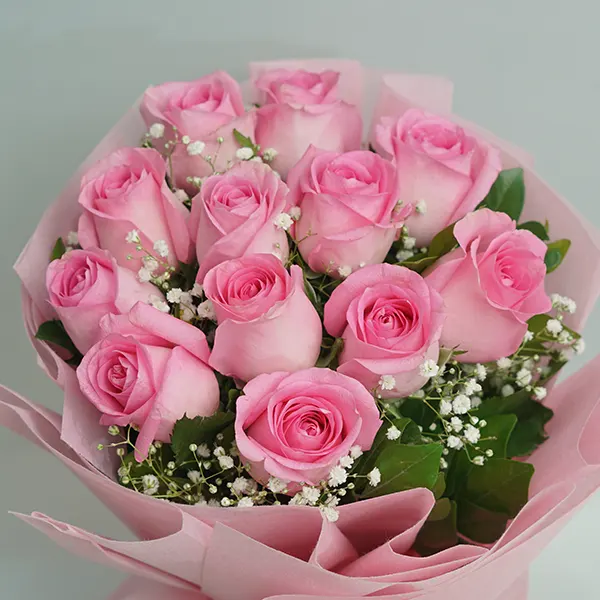 Elegant Pink Roses & Berry Cake