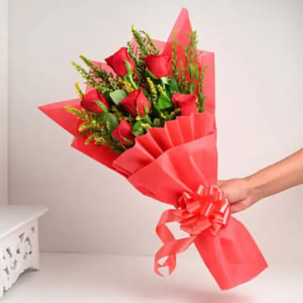 6 Red Roses Bouquet