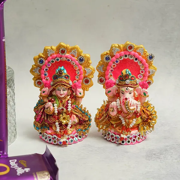 Lakshmi Ganesha & Silk