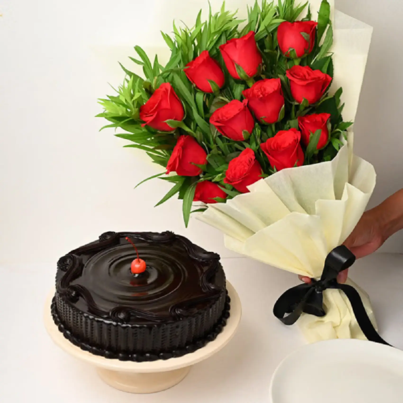 Sensation with Dark Chocolate Cream Cake