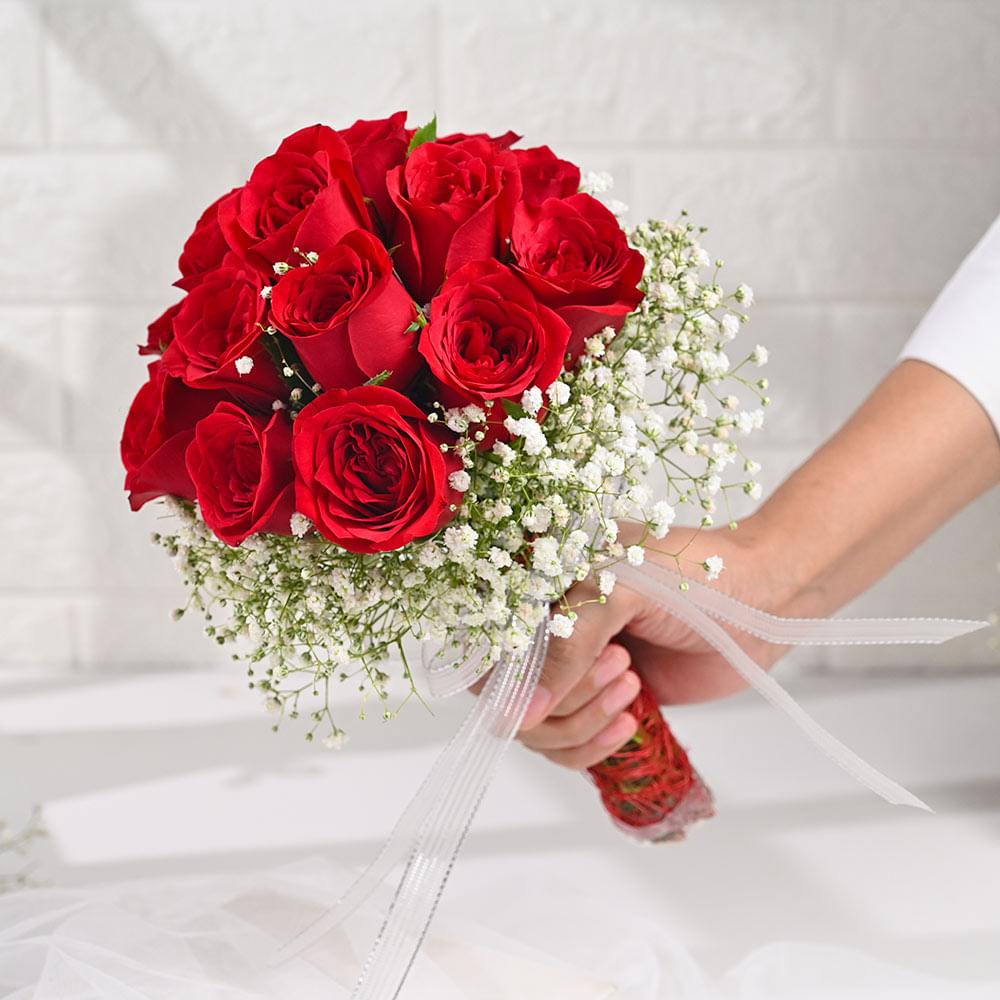 Red Roses Bouquet