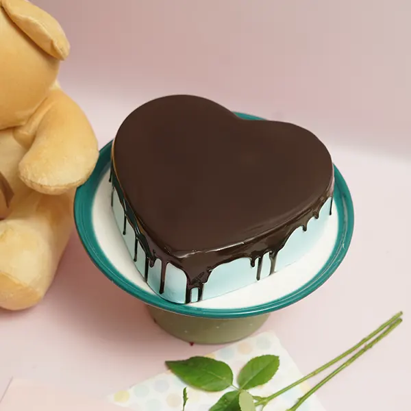 Warm Hug & Black Forest Cake