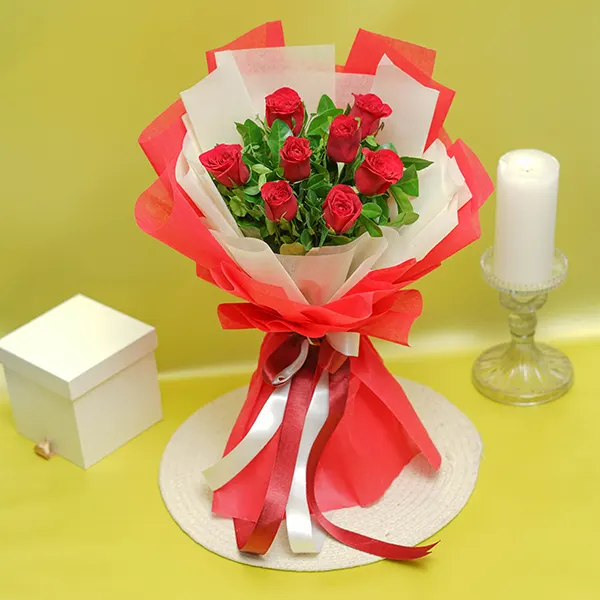 8 Red Roses Bunch