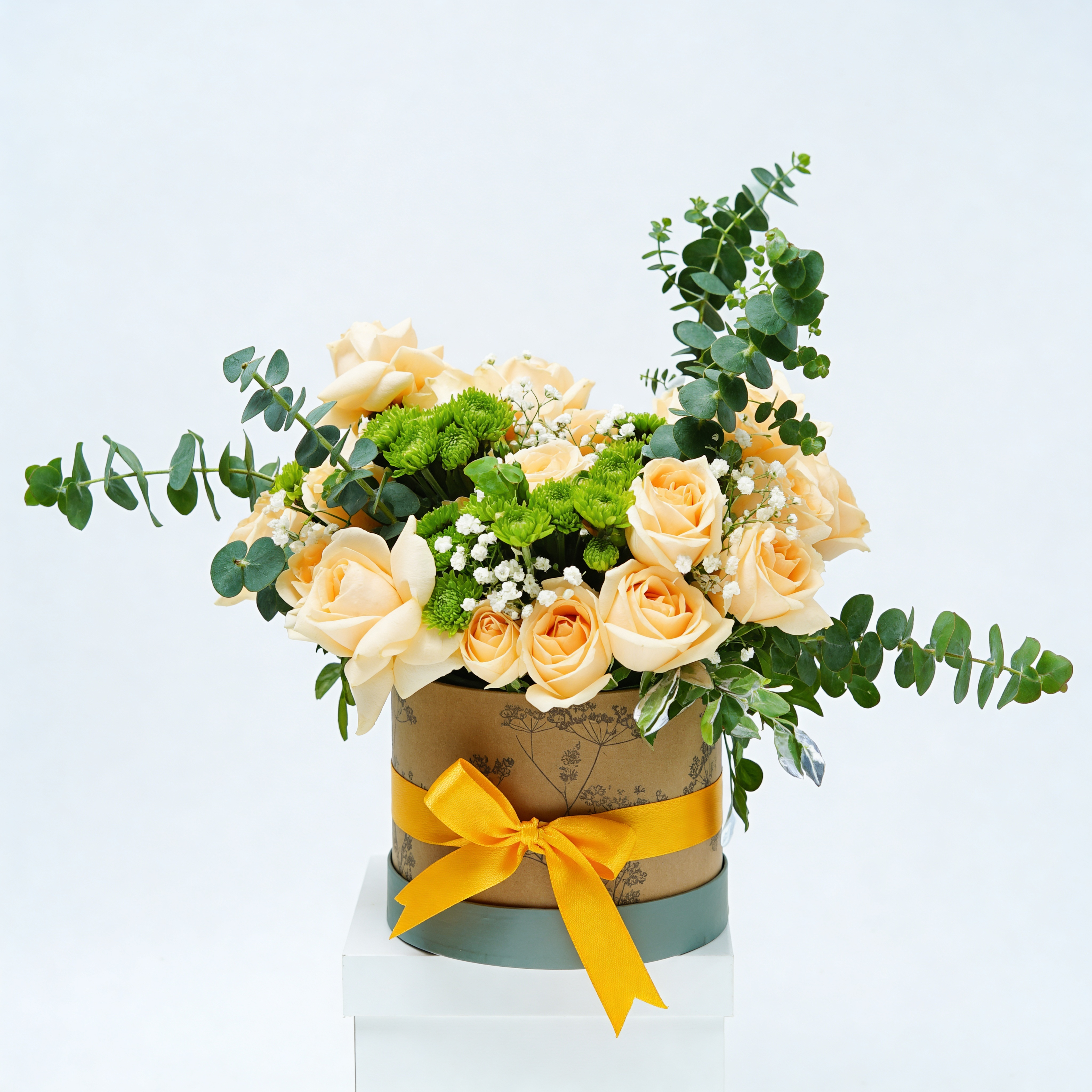 Peach Rose & Emerald Garden