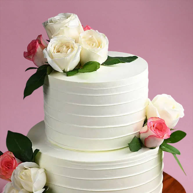 Beautiful Rose N Pearls Cake