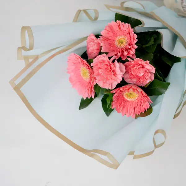 Best Wishing Carnations Bouquet
