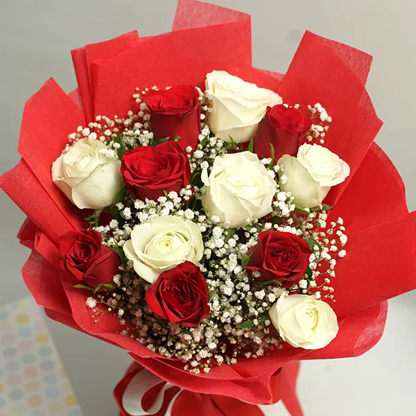 Classic Red-White Rose Bouquet