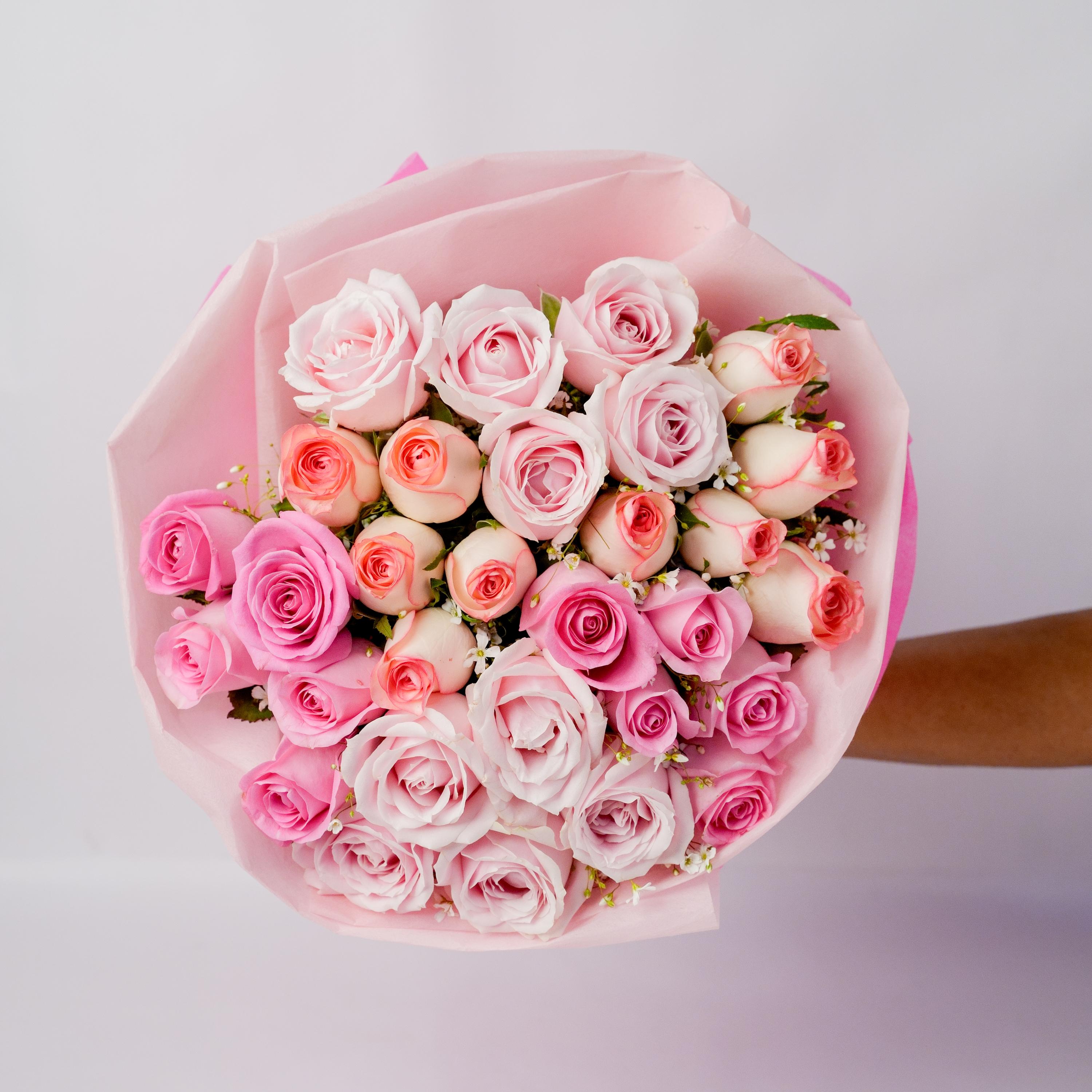 Mixed Pink Roses Bouquet