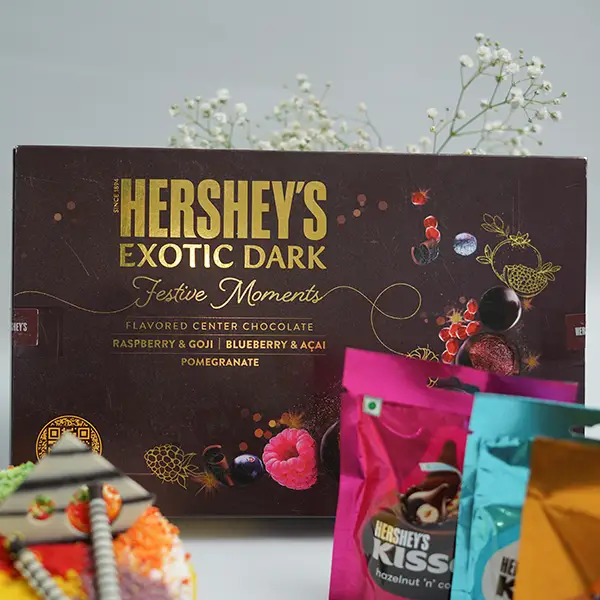 Hershey's Chocolates with Vanilla Holi Cake