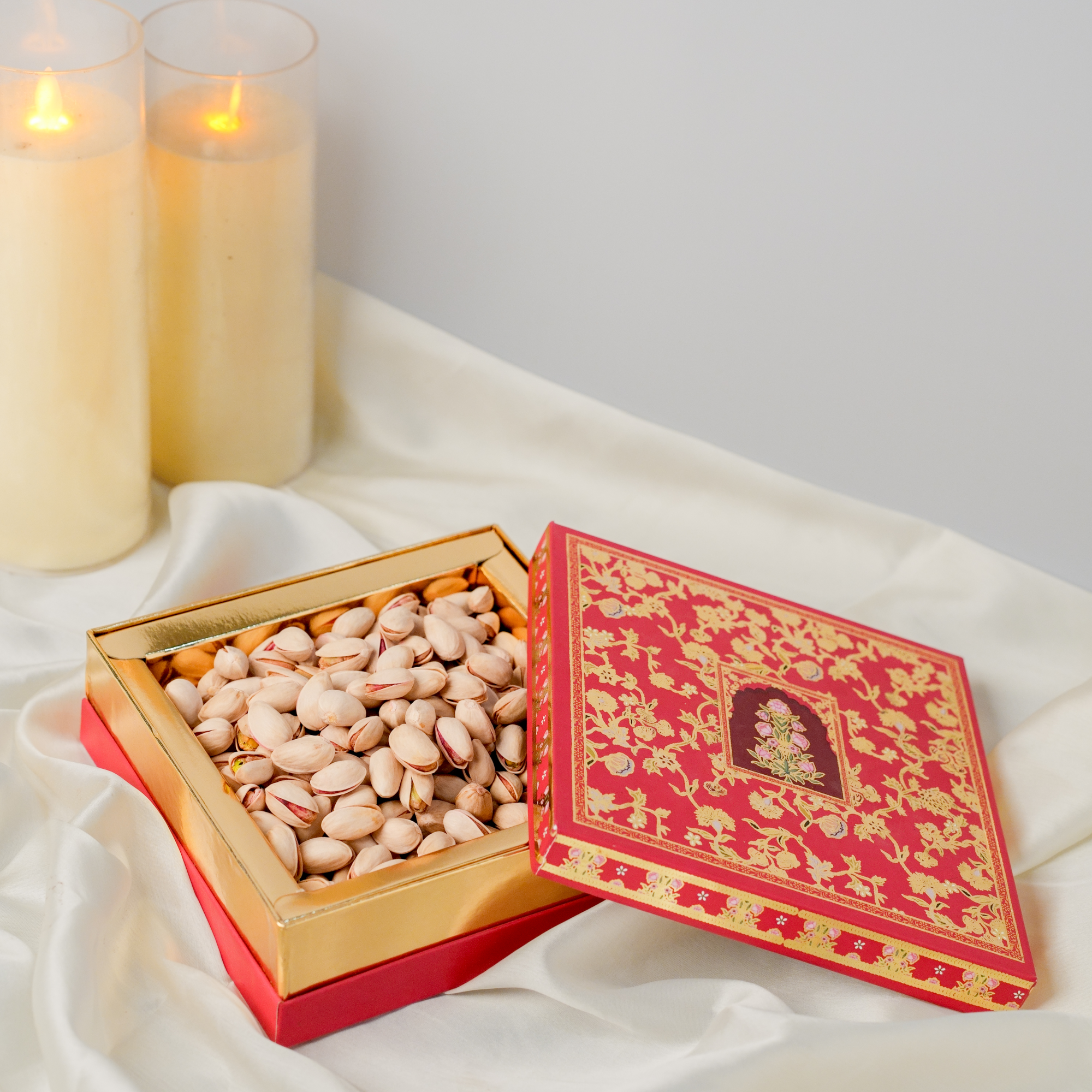 Premium Pistachio Gift Box
