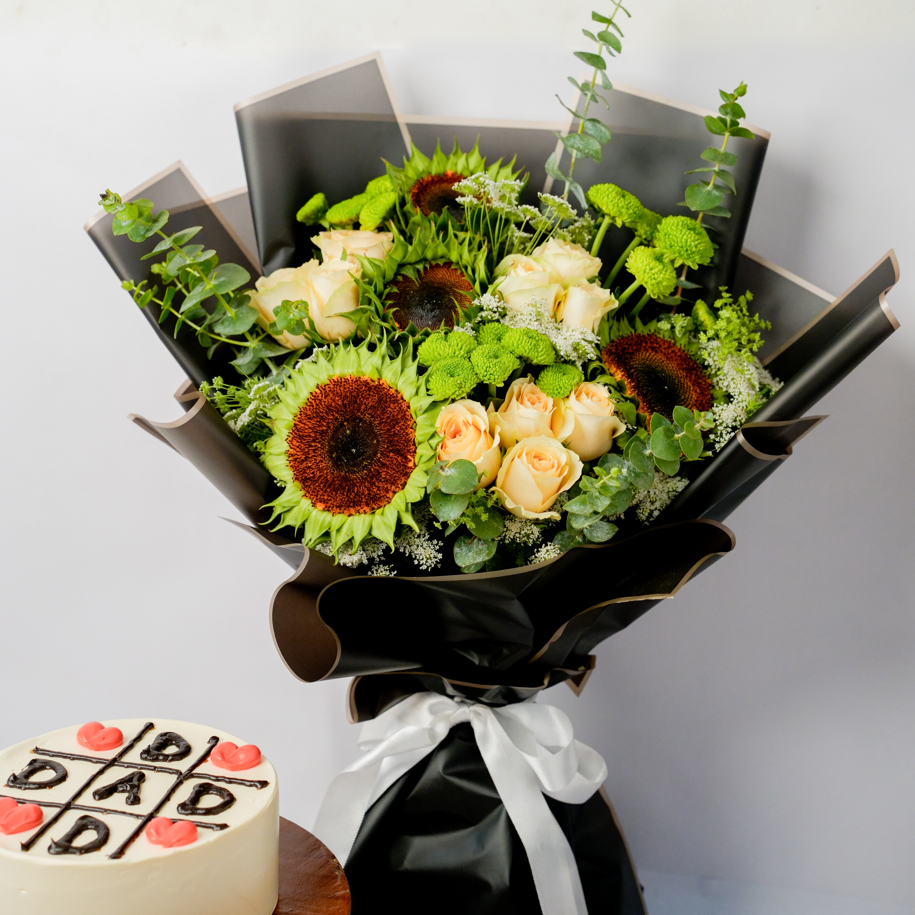 Butterscotch Dad Cake with Sunflower & Cream Roses