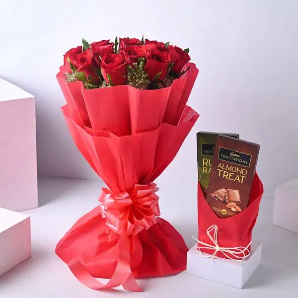 Stunning Red Roses With Temptations Stunning Red Roses With Temptations