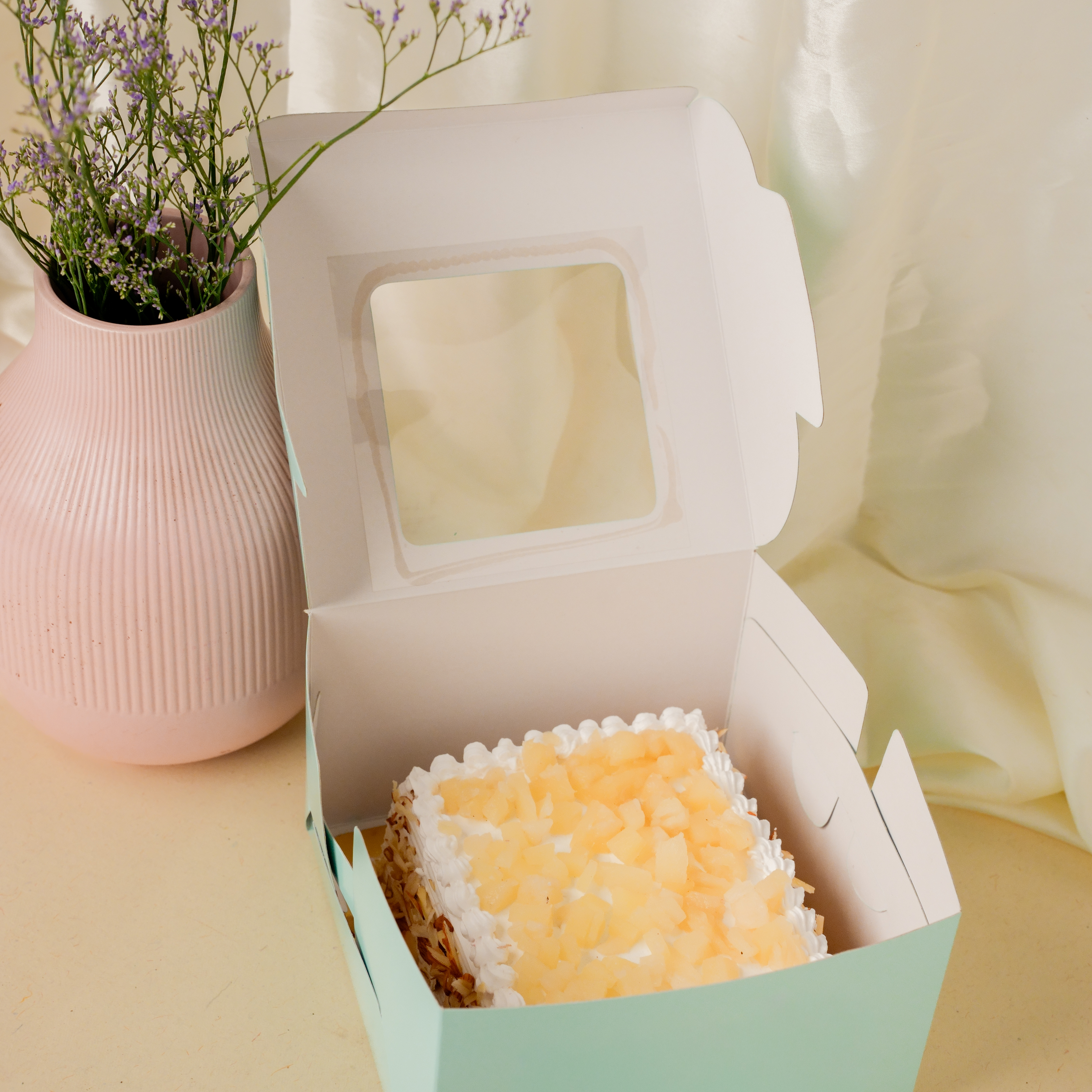 Pineapple Paradise Cake