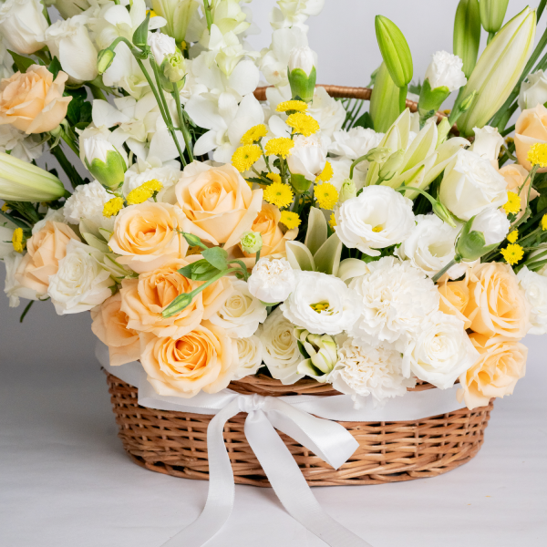 White Serenity Basket White Serenity Basket