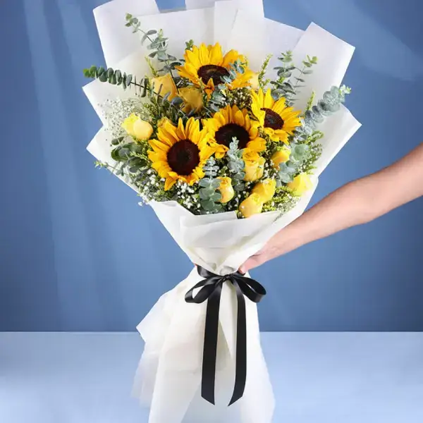 Sunlight Charm Bouquet