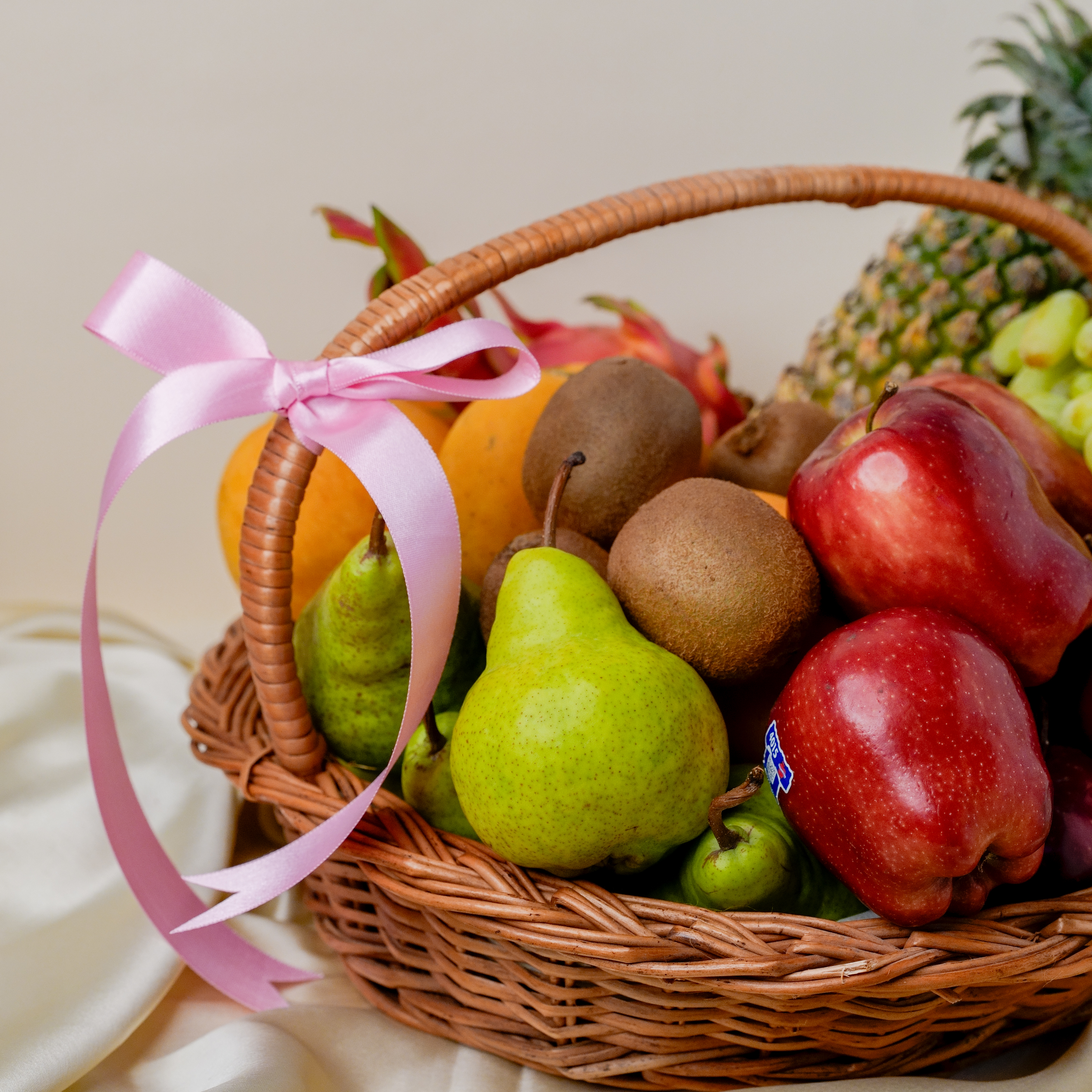 Medley Fruits Basket