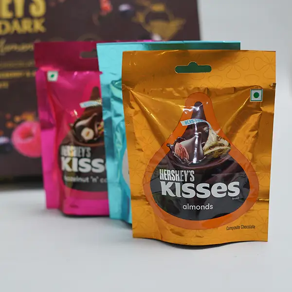 Hershey's Chocolates with Vanilla Holi Cake